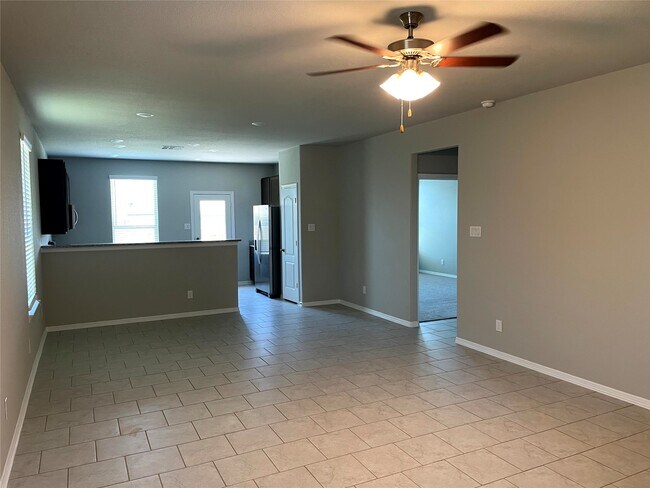 Foto del edificio - 25530 Valverdant Ct