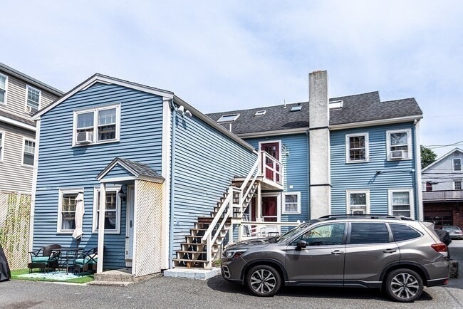 Building Photo - 42 Essex St