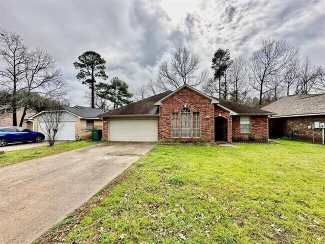 Building Photo - 1912 Hunnington Dr