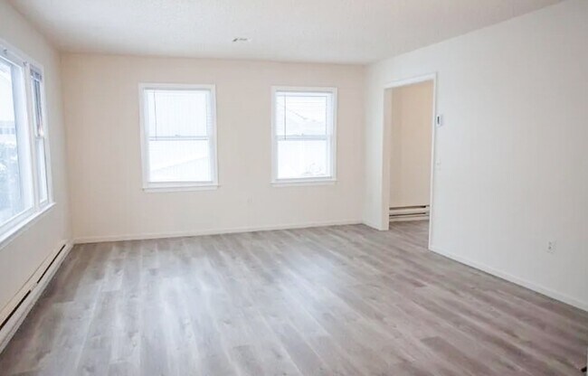 Foto del edificio - 655C Yale Way