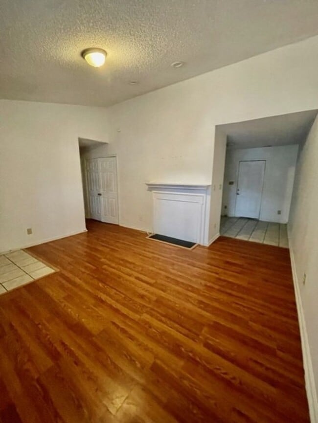 Foto del edificio - Adorable 3 bedroom 2 bath Ranch style home. Located in the Bridlewood community