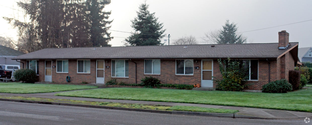 Primary Photo - 1320-1324 4th Ave NW