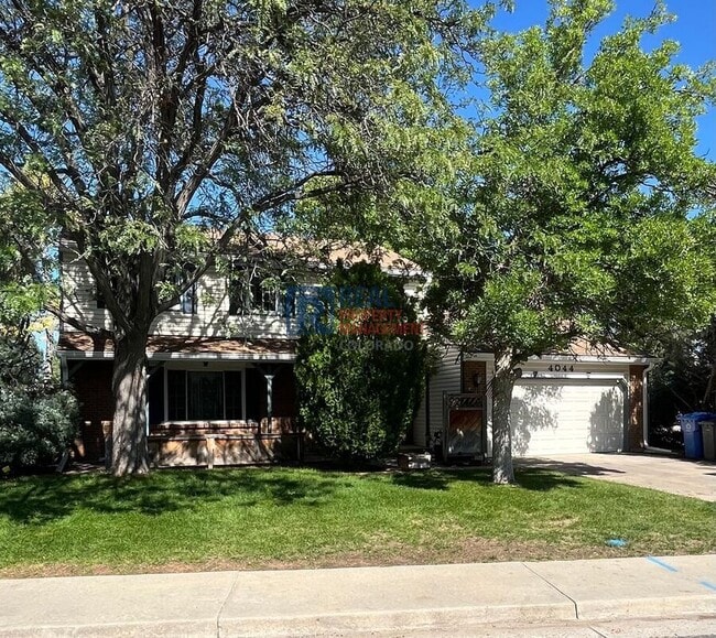 Foto del edificio - 4044 Cypress Ct