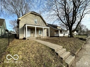 Building Photo - 1925 N Dexter St