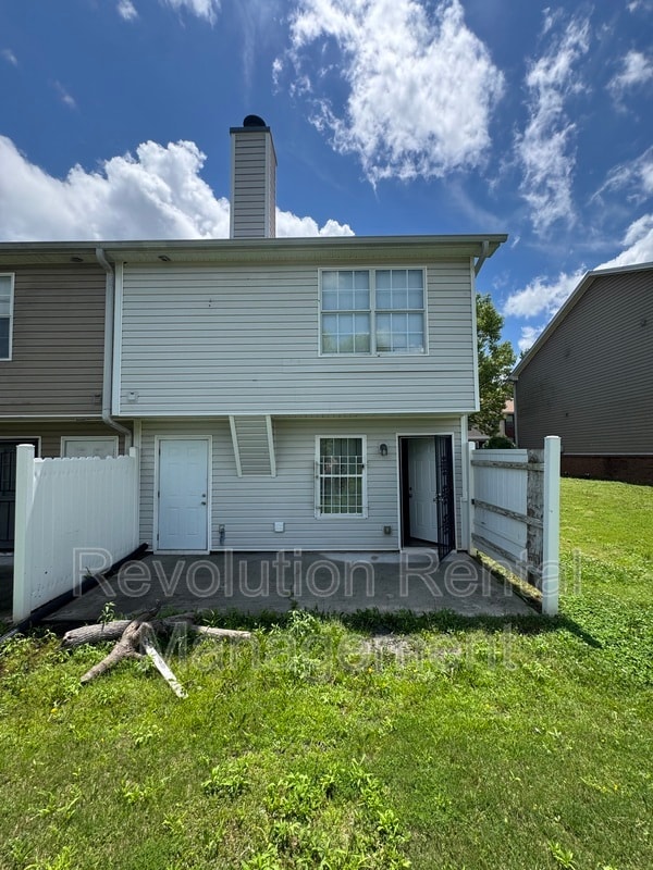 Building Photo - 2923 Vining Ridge Terrace
