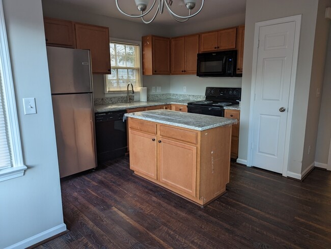 Photo - 202 Gumdrop Path House