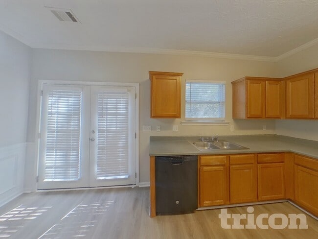 Foto del edificio - 3816 Shenfield Dr