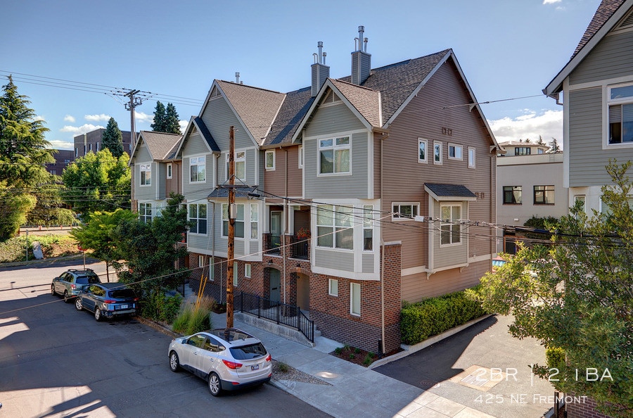 Foto principal - 425 NE Fremont St