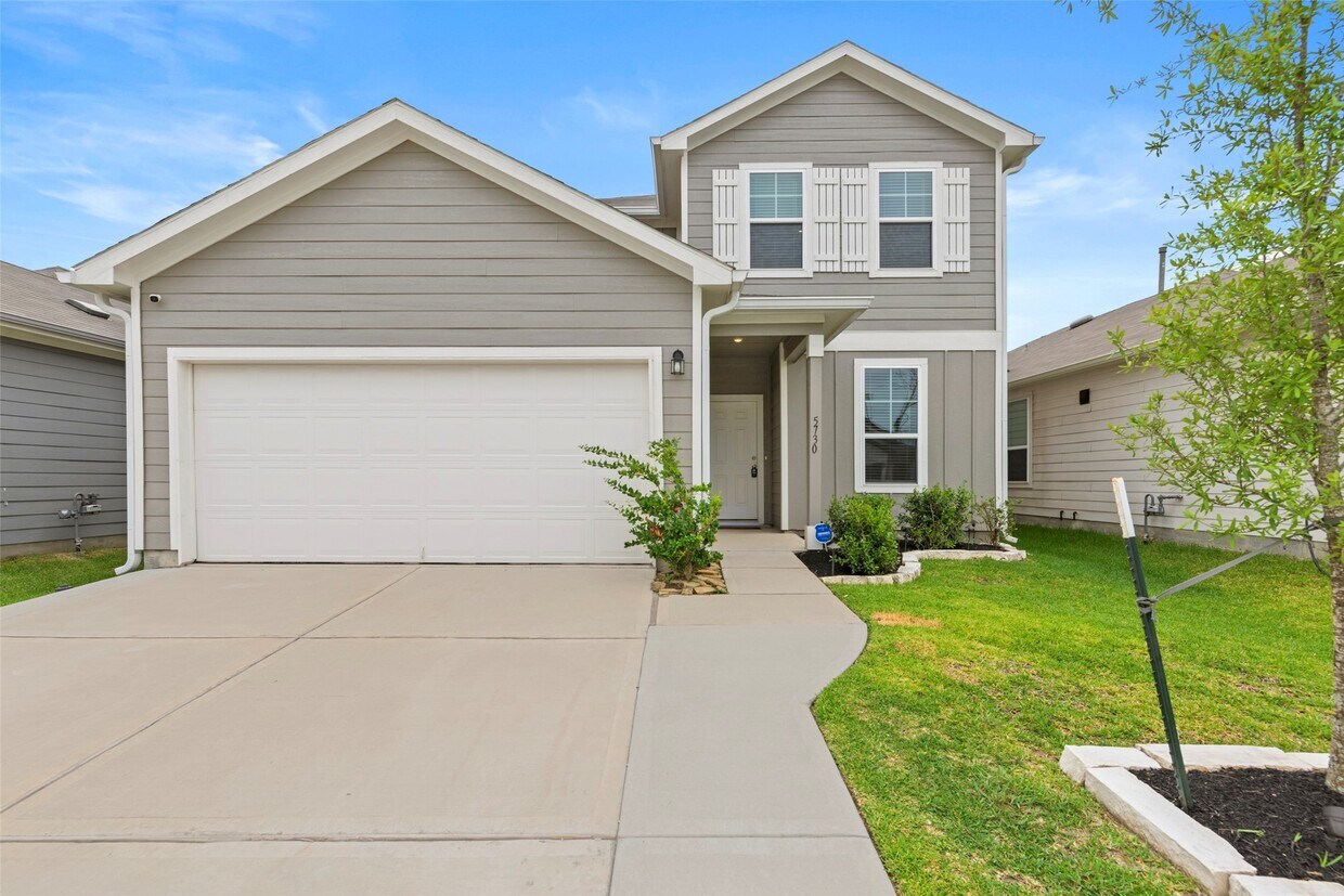 Foto principal - 5730 Finely Run St