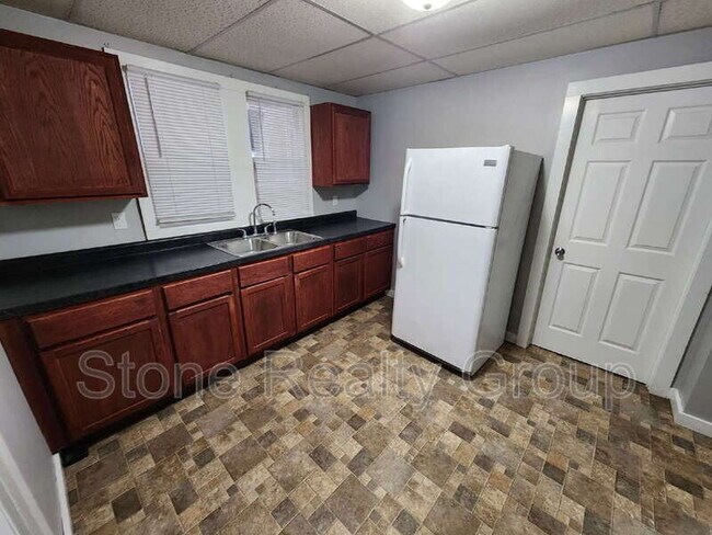 Foto del edificio - 1012 N 9th St