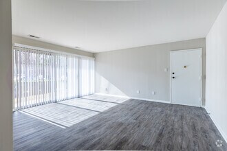 Interior Photo - Acclaim