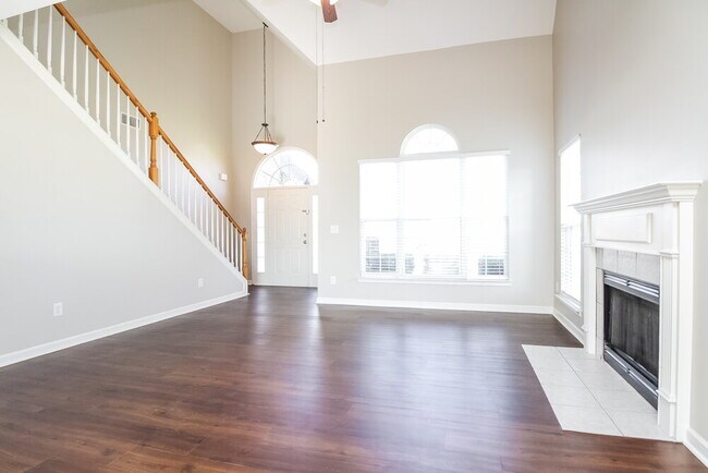Building Photo - 3003 Baker Way