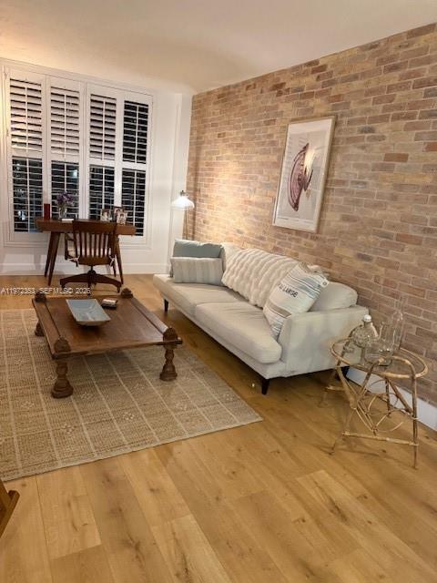 Foto del edificio - 1300 Lincoln Rd