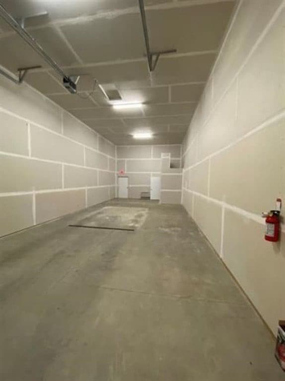 Building Photo - 3680 Fast Ln