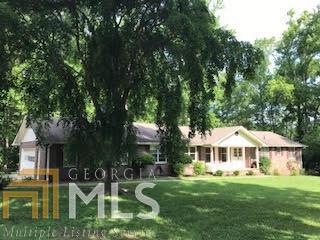 Primary Photo - 250 Lake Cir Dr
