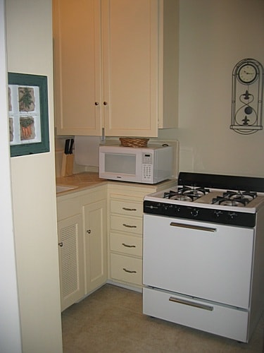 Building Photo - 2535 Whitefield Rd