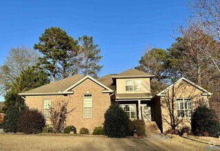 Building Photo - 6706 SE Hampton Bend Cir