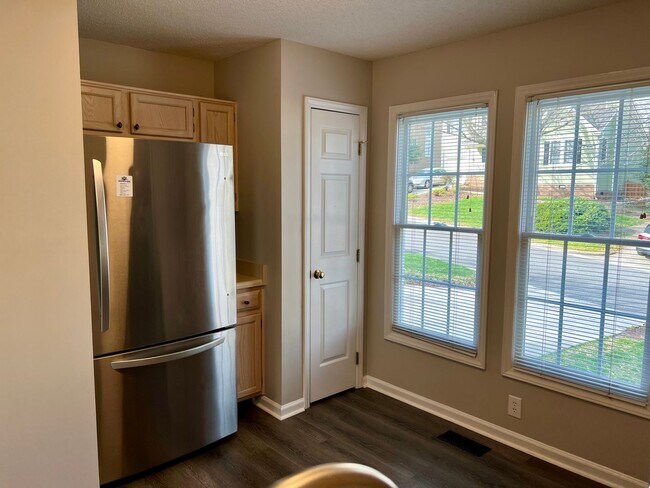 Building Photo - 109 Old Dock Trail, Cary- Bev Roberts Rent...