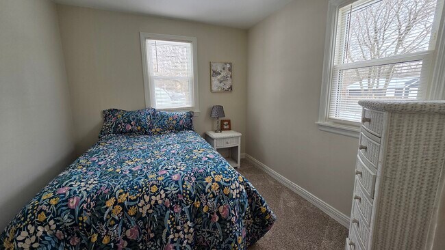 Foto del edificio - 542 Whitney Ave