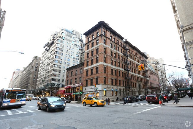 Primary Photo - 17 E 89th St