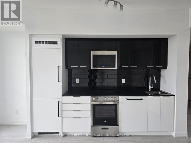 Photo du bâtiment - 90 Glen Everest Rd