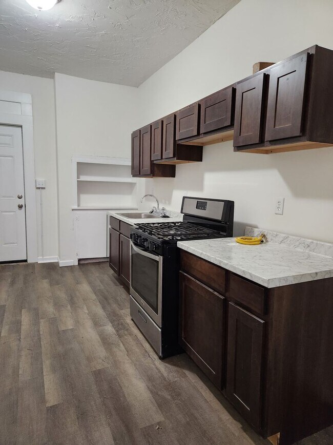 Foto del edificio - 468 Walnut St