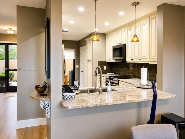 Building Photo - 437 Prestwick Ln