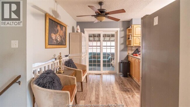 Building Photo - 9404 Tamarack St