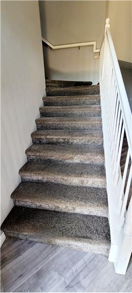 Foto del edificio - 1570 Barkley Ln