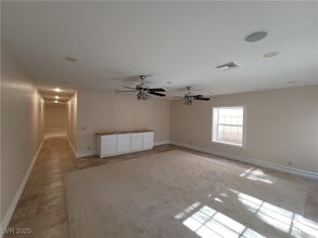 Building Photo - 5110 N Valadez St