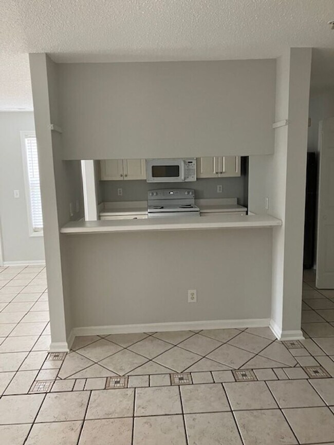 Foto del edificio - 909-H