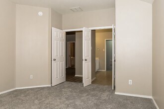 Building Photo - 7407 Blossommist Ln