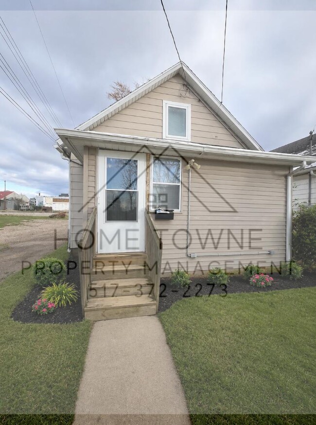 Building Photo - 419 Beech St
