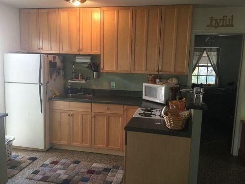 Building Photo - 616 N C St