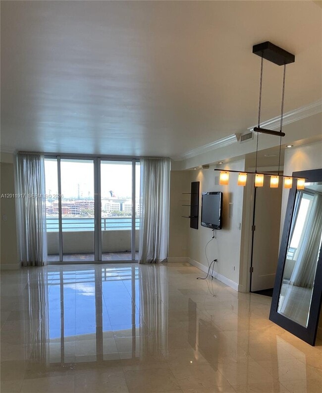 Foto del edificio - 848 Brickell Key Dr