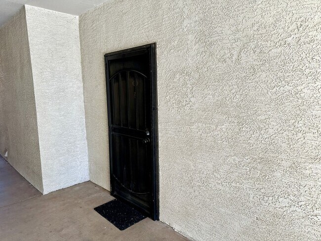 Foto del edificio - Fantastic Brick Commons condo in ideal loc...