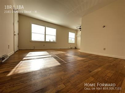 Foto del edificio - 2181 Cypress Dr