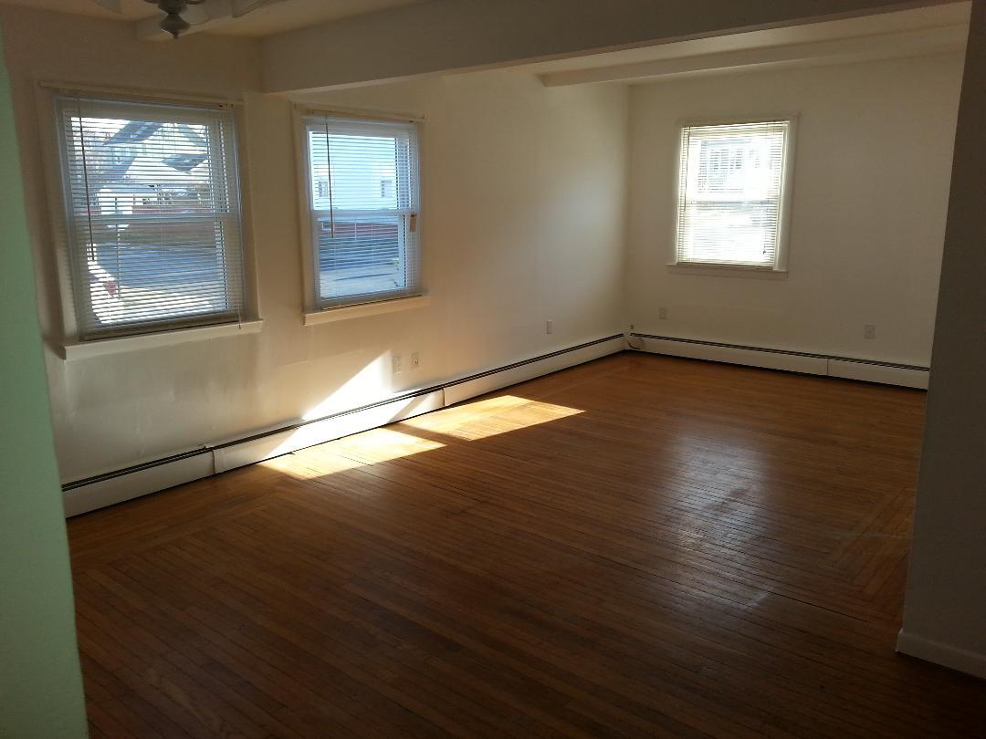 Foto principal - 36 Evarts St
