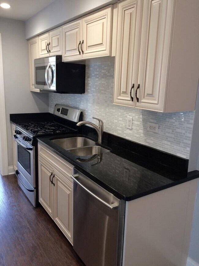 Foto del edificio - 6338 W 99th Pl