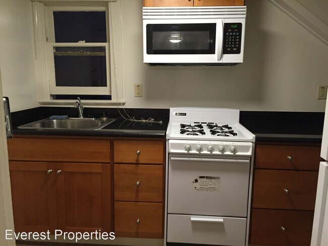 Building Photo - 2541-2543 Piedmont Ave