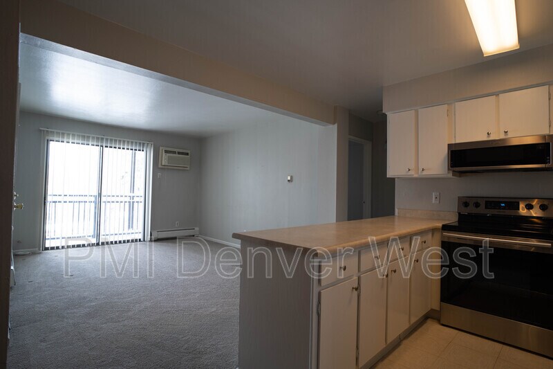 5995 W Hampden Ave Unit J16, Denver, CO 80227 Condo for Rent in
