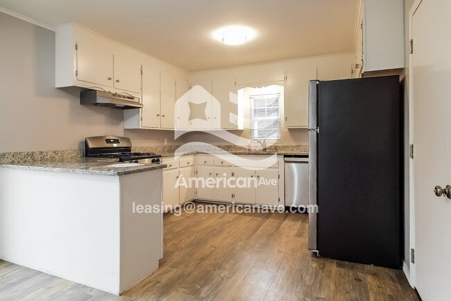 Foto del edificio - 104 S 108th E Ave