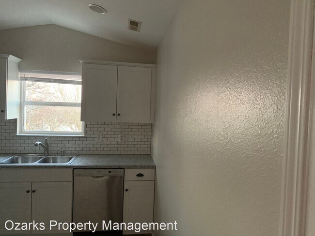Building Photo - 3 br, 2 bath House - 170  DEER RUN ROAD