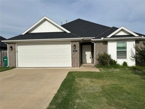 Building Photo - 441 Coconut Ln