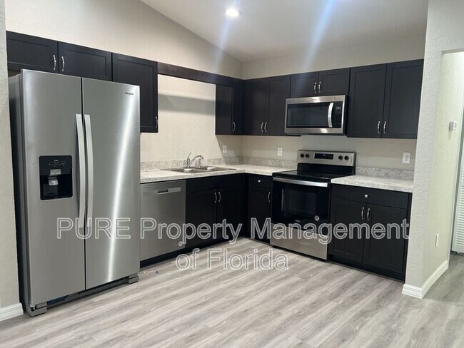 Foto del edificio - 16038 SW 34th Court Rd