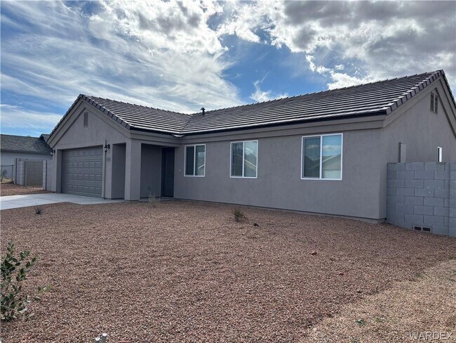 Foto del edificio - 3327 N Central St