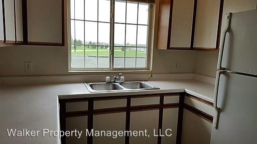 Primary Photo - 3230 Midvale Dr
