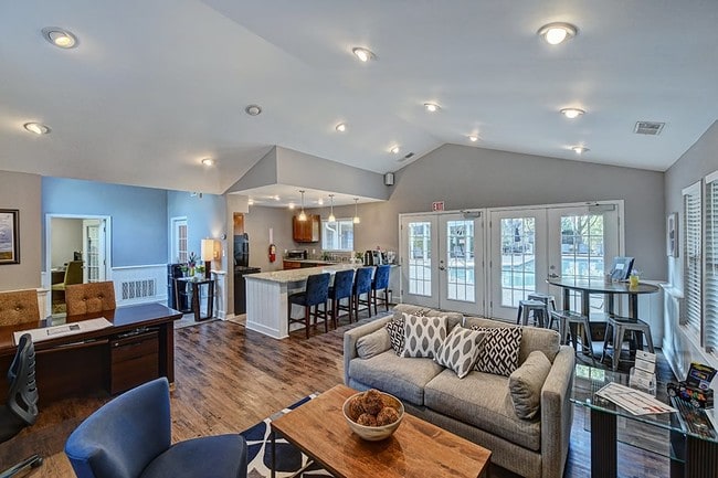 Building Photo - Stadler Place