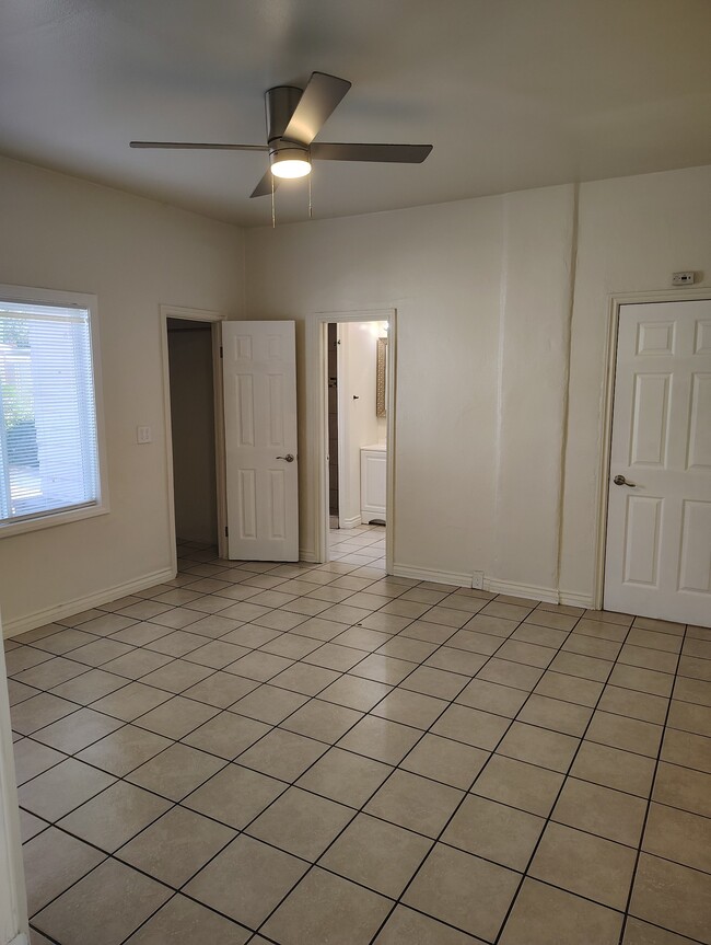 Foto del edificio - 818 E Rte 66