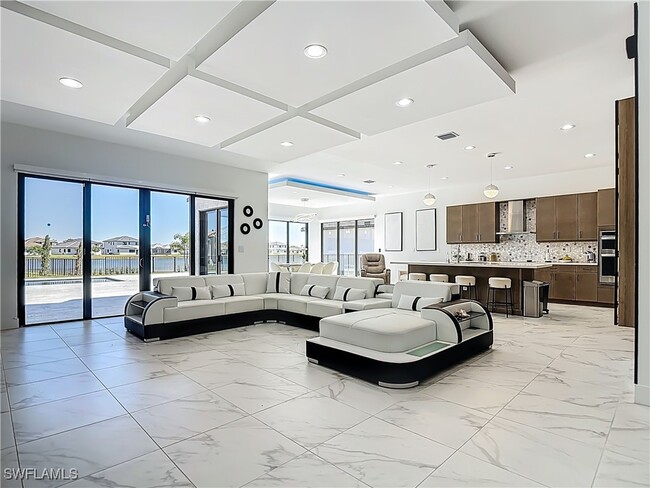 Building Photo - 5046 Panella Ave